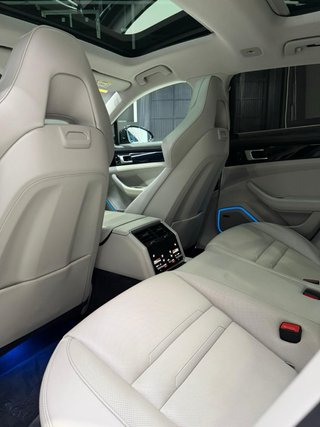 Porsche Panamera 2018