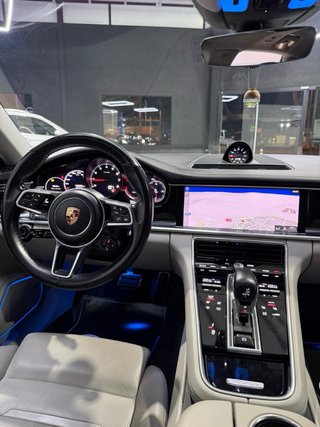 Porsche Panamera 2018