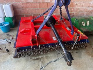 Desbrozadora de cadenas para tractor