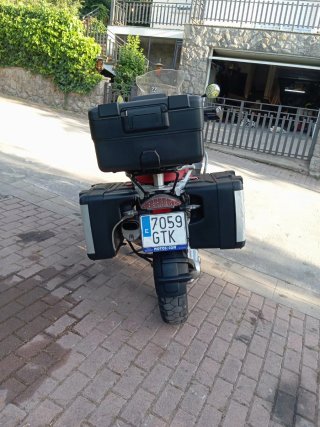 BMW R1200GS  Roja y Plata