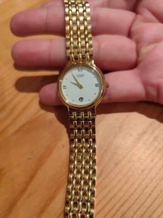 Orologio Citizen al quarzo dorato