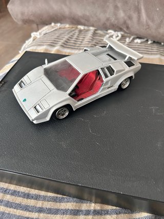 Coche escala 1/24