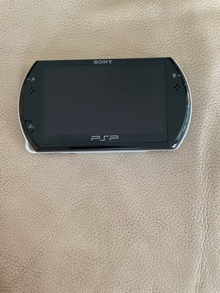 PSP Go Negra sin caja