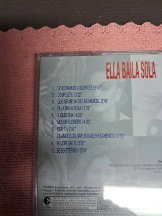CD Ella Baila Sola - Grandes Éxitos