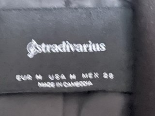 Americana Stradivarius Negra