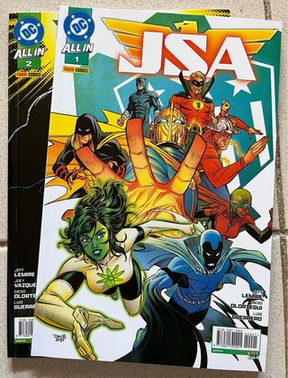 Comic JSA 1 y 2. Panini Comics.