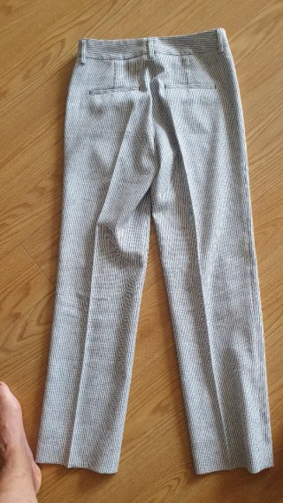 Pantalón rayas Zara