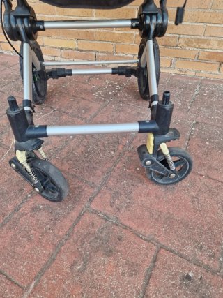 Bugaboo Camaleón Beige/Negro + Paraguas y Saco