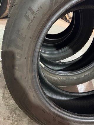 Neumáticos Goodyear 235/55 R18 al 80%