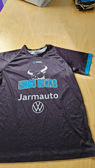 Ropa entrenamiento UROS Rivas T9-11 y T16