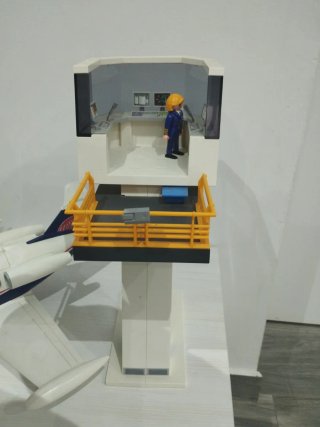 Aeropuerto Playmobil con Avión y Torre