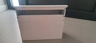 Buzón blanco con llave