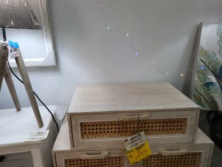Mueble auxiliar de madera