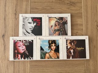 Lote 5 CDs Divas Pop Internacional