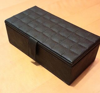 Caja Vintage Guarda Relojes Marrón y Beige