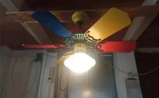 Ventilador de techo multicolor