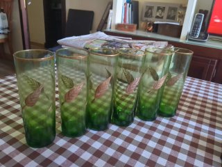 Set 6 Vasos Verdes con Borde Dorado