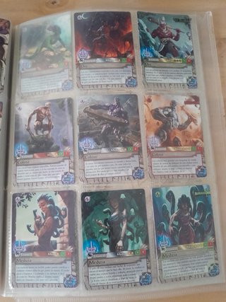 Álbum Fantasy Riders 1 (2018) + 8 Cartas