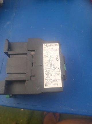 Contactor Schneider Electric LC1 E09 10