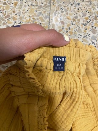 Falda niña amarilla con botones