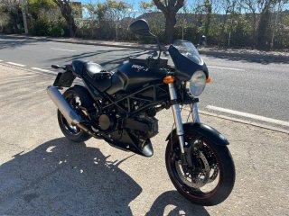 Ducati Monster 695 Negra