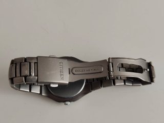 Orologio Citizen in Titanio da Uomo