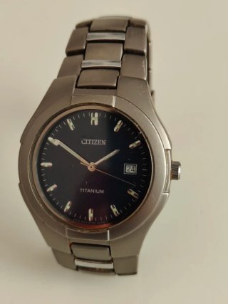 Orologio Citizen in Titanio da Uomo