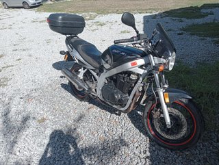 Suzuki GS 500 Naked Negra/Plata