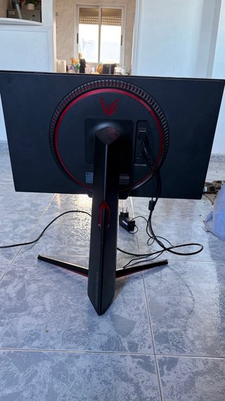 PC Gaming Negro con Teclado y Ratón