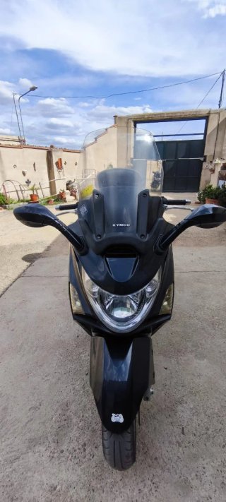 Kymco Xciting 500 Negra/Gris