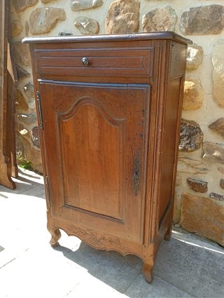 Aparador antiguo mueble hi-fi