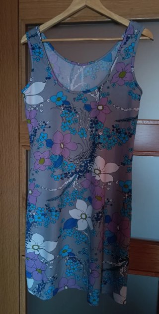 Vestido estampado floral Talla L