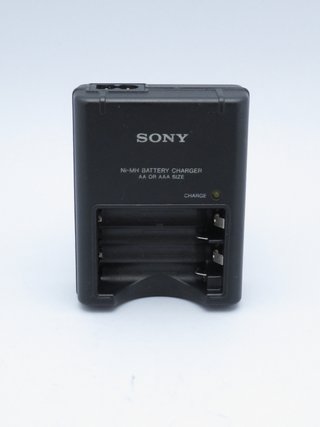 Cargador Baterías Sony AA/AAA Ni-MH BC-CS2B