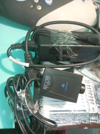 Volante y pedales para PlayStation 2, con diseño i