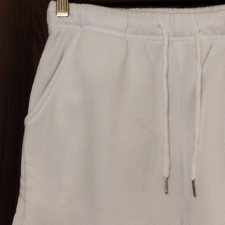 Pantalón chándal blanco con dibujos