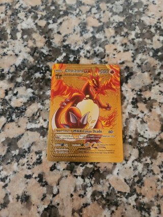 Carta Pokémon Charizard MAX 500 HP
