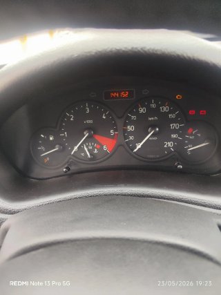 Peugeot 206 2002