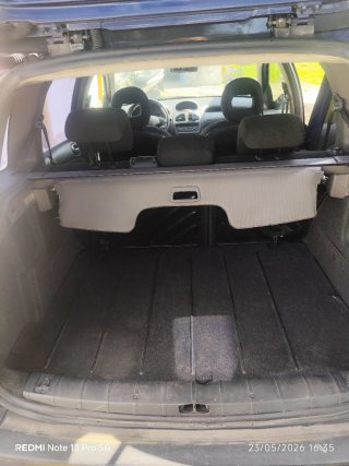 Peugeot 206 2002