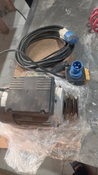 Hormigonera 200L Luz y Gasolina