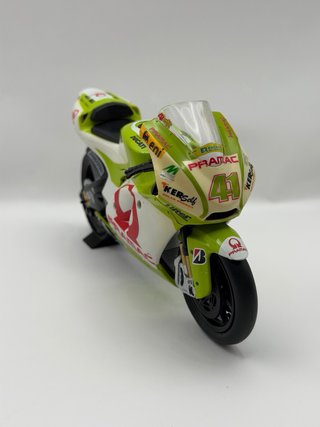 Ducati Desmosedici Aleix Espargaro 2010