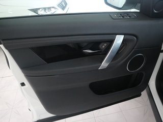 Land Rover Discovery Sport 2.0D TD4 204 PS AWD Auto MHEV SE