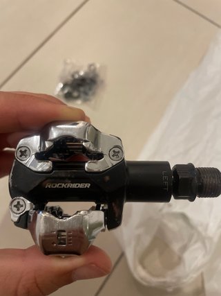 Pedales automáticos Rockrider 520