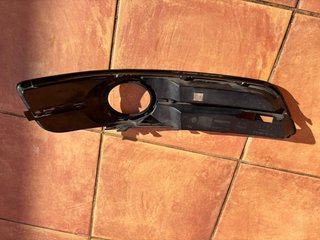 Embellecedor Antiniebla Audi A3 Negro Cromado