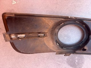 Embellecedor Antiniebla Audi A3 Negro Cromado