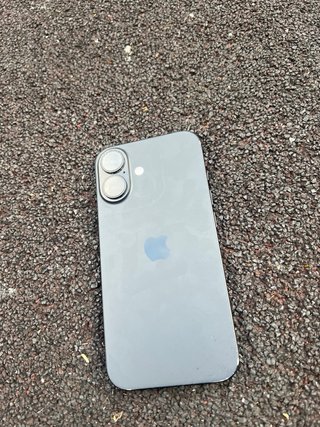 iPhone 16 Gris