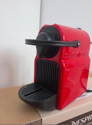 Cafetera Nespresso Krups Roja