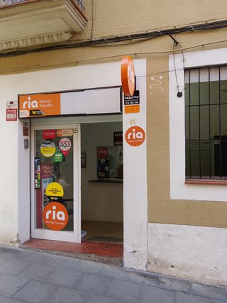 SE TRASPASA LOCUTORIO