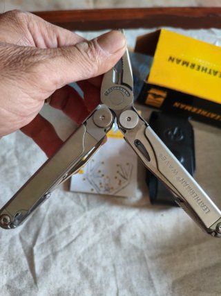 Multiherramienta Leatherman Wave 830078
