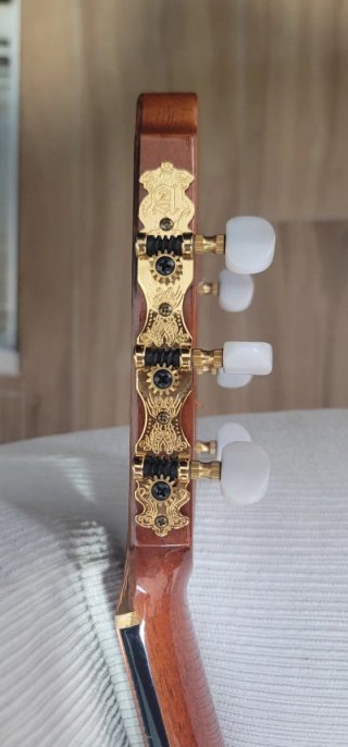Alhambra 4F Guitarra Flamenca