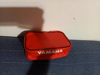 Bolsa herramientas Yamaha roja